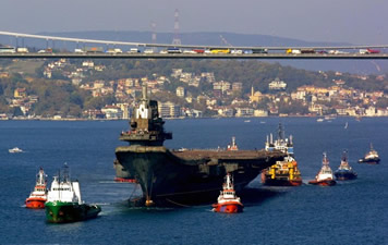 Çin, Varyag adlı uçak gemisi için Türkiye'yi kandırdı
