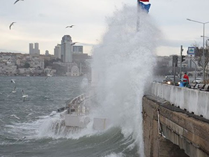 Meteoroloji'den Marmara ve Ege için kuvvetli lodos uyarısı
