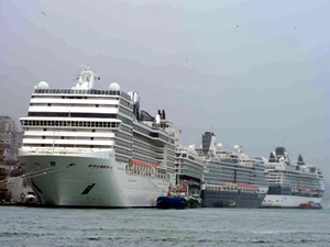 Türkiye'ye yapılacak kruvaziyer turizminin yüzde 95'i iptal edildi