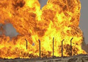 Petrol boru hattında yangın: 28 ölü