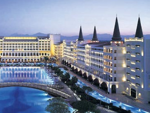 Turizm zor durumda, 2 bin 111 otel satılıyor!