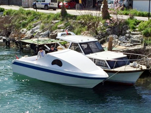 Edremit Körfezi’nde şüpheli tekneler takipte