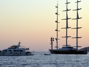 Mavi tur tekneleri satışa çıkarıldı