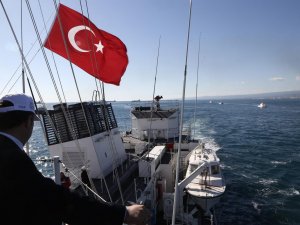 Sahil Güvenlik'ten "Yavru Balık Denizde, Gelecek Elimizde Projesi"