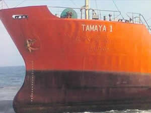 64 metrelik tanker Liberya'da karaya vurdu