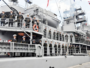 Bahriyeliler açık deniz eğitimine çıktı