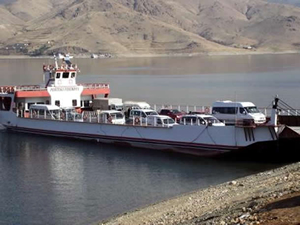 Tunceli’de bomba ihbarı feribot seferlerini durdurdu