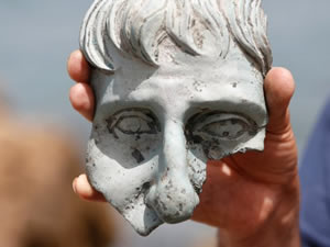 İsrailli dalgıçlar Akdeniz'de nadir bir hazine buldu