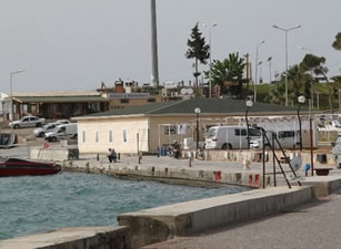 Eski yolcu iskelesi gemi atık merkezi haline geldi