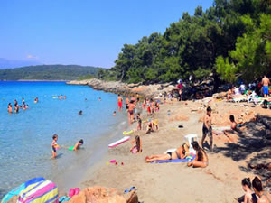 Türkiye'nin Hawaii'si İncekum Plajı turistlerin uğrak yeri oldu