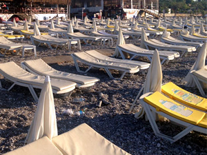 Turizm sezonu bu yıl tarihinin en kötü Haziran ayını yaşıyor