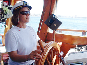 Ayfer Kamacı hem evinin, hem işinin kaptanı oldu