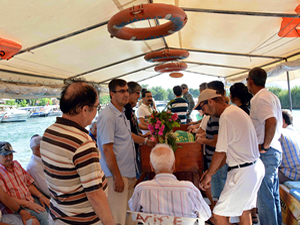 'İmamın kayığına binmek' deyimi Dalyan'da gerçek oldu