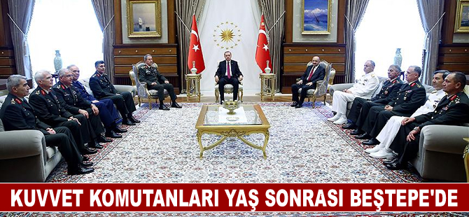 Komutanlar YAŞ sonrası Cumhurbaşkanı Külliyesi'nde