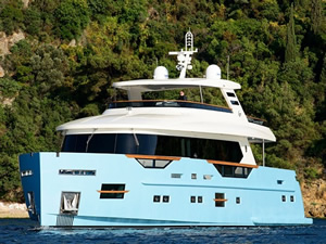 Mengi Yay Tersanesi Seleda’yı teslim etti