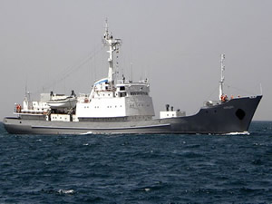 Rus istihbarat gemisi Çanakkale Boğazı'ndan geçti