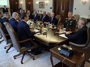 YAŞ'da alınan kararlarda 71'i denizci toplam 586 albay emekli edildi