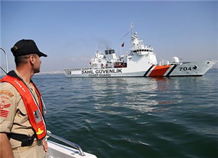 Fethiye açıklarında 69 kaçak yakalandı