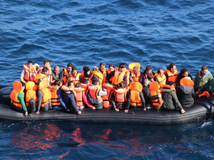 Sahil Güvenlik Ekipleri, Çeşme açıklarında 166 göçmen kurtardı