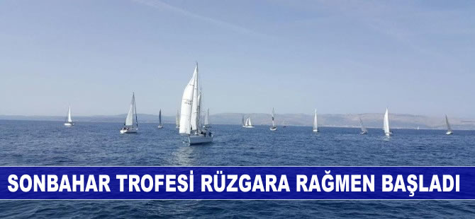 Çeşme'de Sonbahar Trofesi rüzgara rağmen heyecanla başladı