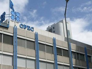 ‘OPEC anlaşamazsa piyasa cezayı keser’
