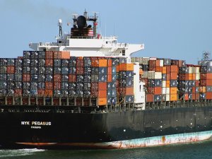 'Konteyner hatlarındaki ittifakların gücü, dünya denizciliği için endişe yaratıyor'