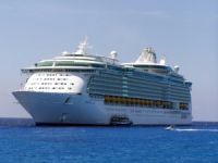 Freedom of the Seas, Akdeniz'e iniyor