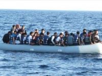 İzmir Çeşme açıklarında 62 kaçak göçmen yakalandı