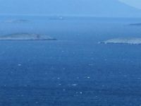 Türk balıkçılar Kardak Kayalıkları civarında ava çıktılar