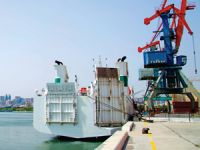 Azerbaycan, Bakü limanı'nı genişleterek transit ülke olmayı hedefliyor