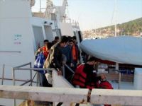 Çeşme’de Sakız Adası’na kaçmaya çalışan 105 sığınmacı yakalandı