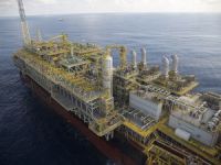 Petrobras petrol sahalarının Statoil'e satılmasını askıya aldı