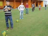 Deniz üzerine dolguyla yapılan golf sahasına büyük ilgi!