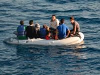 Sakız Adası açıklarında 38 göçmen yakalandı