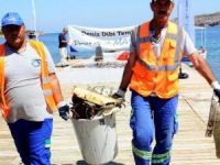 Küçükbük Koyu'nda deniz dibi temizliği yapıldı