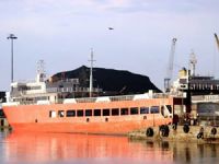 Marmara'da feribot ile kuru yük gemisi çatıştı