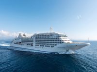 M/S SILVER MUSE kruvaziyer gemisi ilk seferini İzmir'e düzenledi