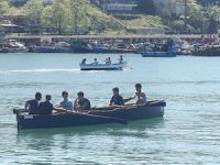 Karadeniz'de 19 Mayıs kutlamaları kapsamında kürek yarışları yapıldı