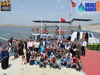 Bozkırın Denizi'nde tekne keyfi yaşanıyor