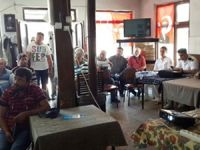 Kıyıköy Beldesi’nde balıkçılara yönelik bilgilendirme toplantısı yapıldı