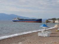 Çanakkale'de Türk bayraklı kuru yük gemisi karaya oturdu