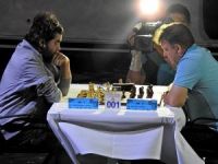 Satrancın iki büyük ustası deniz üstünde satranç oynadı