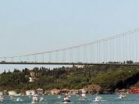 İstanbul Boğazı yat yarışları nedeniyle gemi geçişlerine kapatıldı