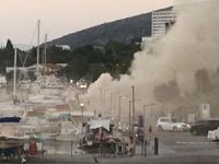 Kuşadası'nda 'Lord James' isimli yat alev aldı