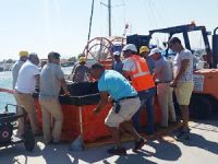 Teos Marina’da yapılan tatbikatla deniz yüzeyindeki petrol sızıntıları temizlendi