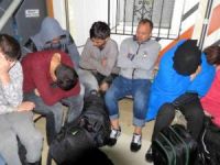 Sahil Güvenlik Midilli'ye geçmek isteyen 35 kişi yakaladı