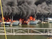 Teksas Pottsboro Highport Marina'da yangın çıktı