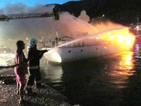 Kaş Yat Limanı'nda 'Hermes' adlı lüks teknede yangın çıktı