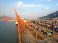 Çin, doğu kıyılarını askeri tatbikat için seyrüsefere kapattı