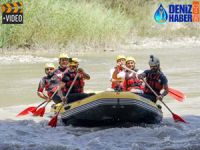 Kelkit Çayı'nda raftingciler heyecan yaşadı